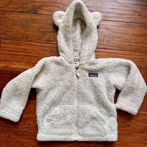 2t Patagonia furry friends fleece